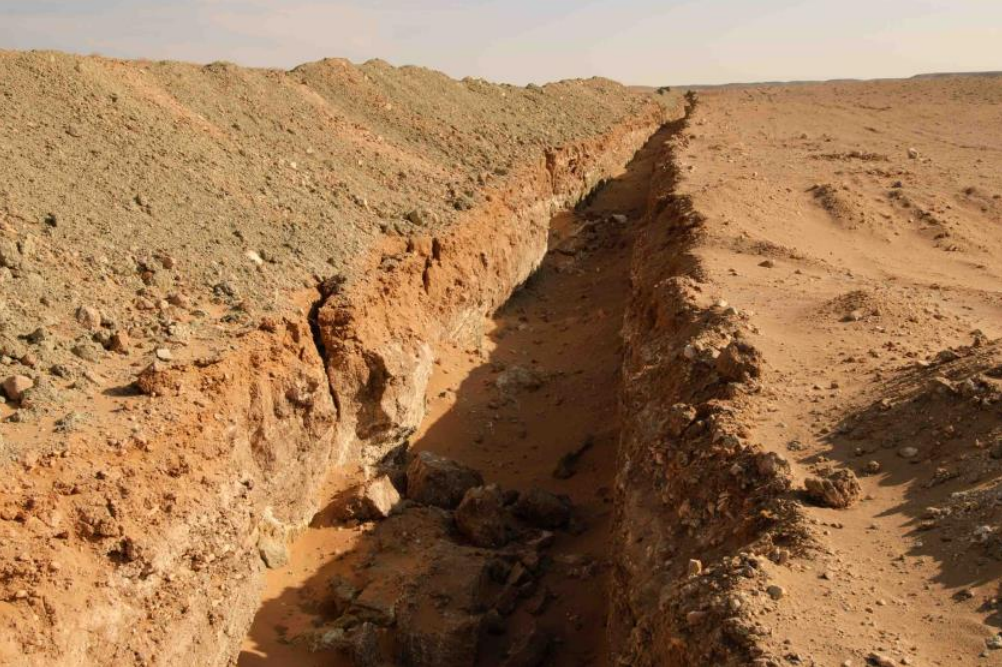  Ditches during pipeline construction in Central Asia ©WCS K. Murphy
